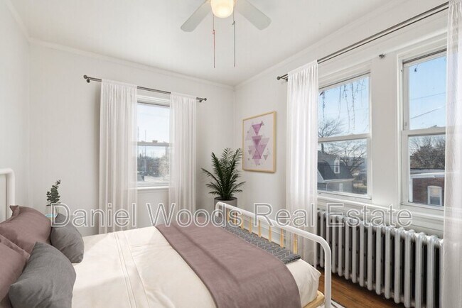 Primary Photo - 2541 W 7th st