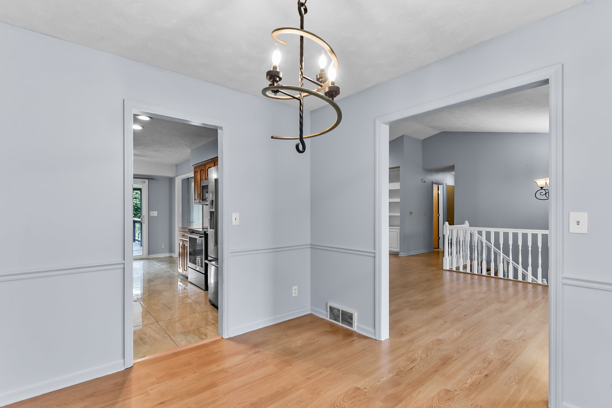 Building Photo - 5016 S 164th St