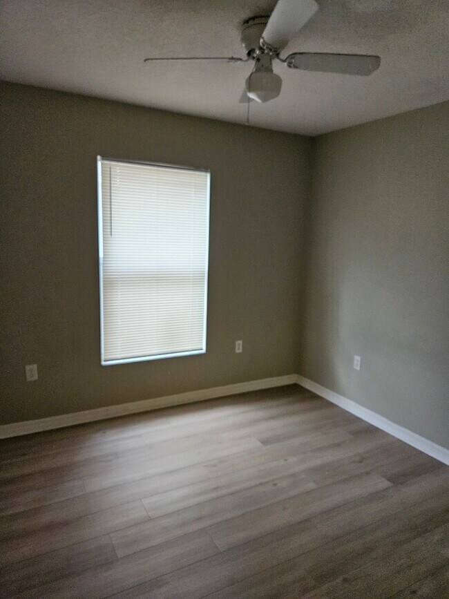 Building Photo - 2833 Stoneland Ln