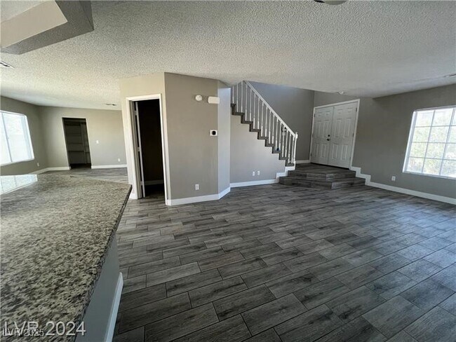 Building Photo - 1424 Lodgepole Dr
