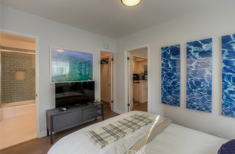 Building Photo - 202 Moonstone St