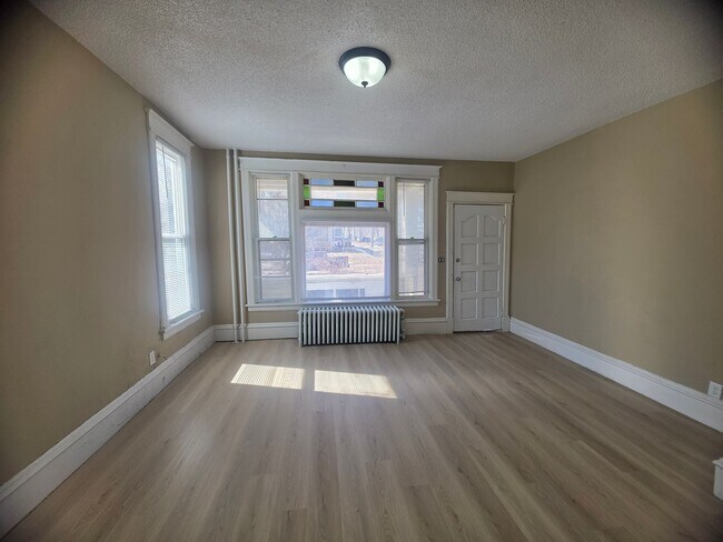Building Photo - 1136 Edgerton St