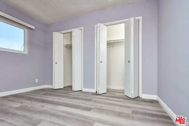 Building Photo - 3126 S Canfield Ave