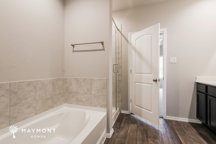 Building Photo - 15202 Dinnet Berm Dr
