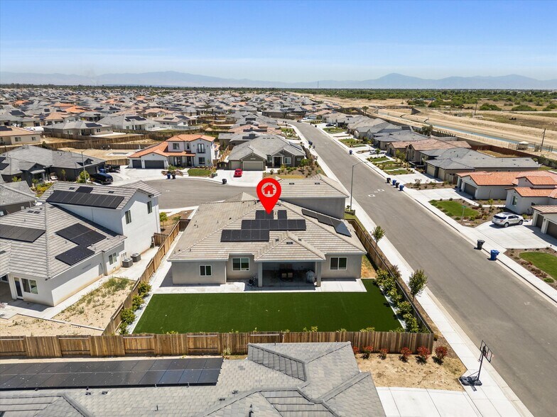 Building Photo - 815 Gilsum Ct