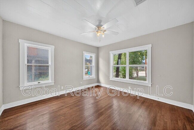 Building Photo - 514 Hammond Ave