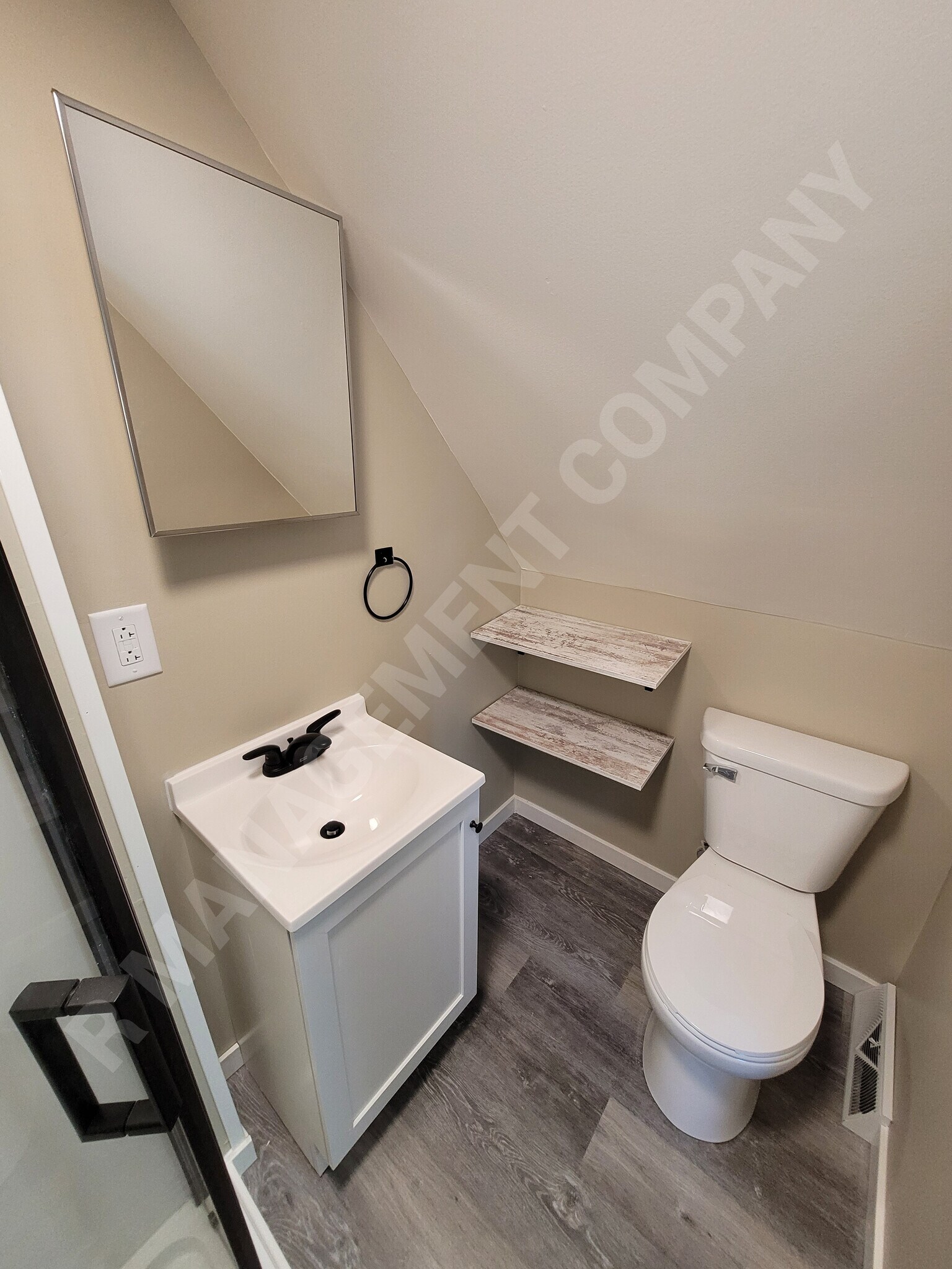 Building Photo - 4009 N 6th St