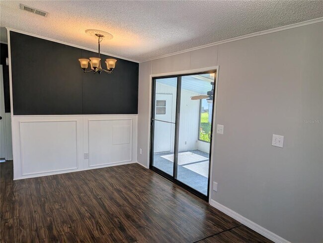 Building Photo - 36037 Coleus Ave