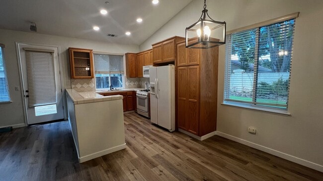 Building Photo - Garin Ranch Corner Lot near Downtown Brent...