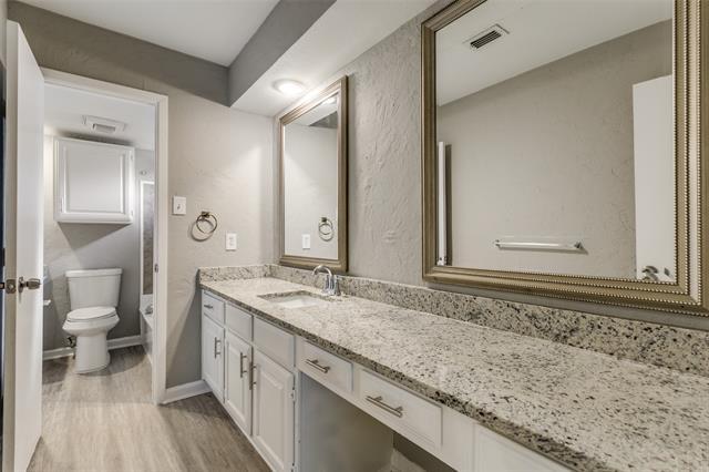 Building Photo - 4021 Garden Park Dr