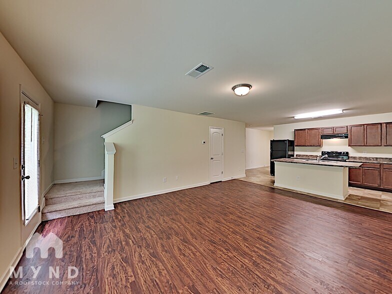 Building Photo - 168 Alton Cir