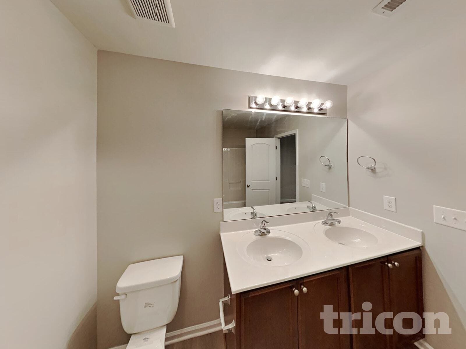 Building Photo - 2133 Bethany Trace Ln
