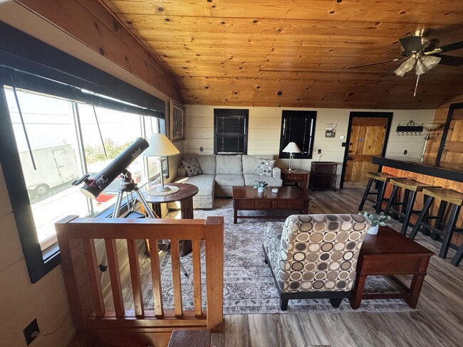 Building Photo - 24998 Ocean View Dr