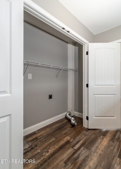 Building Photo - 926 Warrior Hill Dr