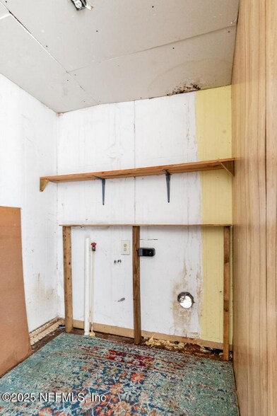 Building Photo - 2892 Gilmore St