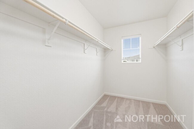 Building Photo - 3 BR/2.5BA | Newly Renovated Single Family Home | 1-Car Covered Parking | Nice backyard