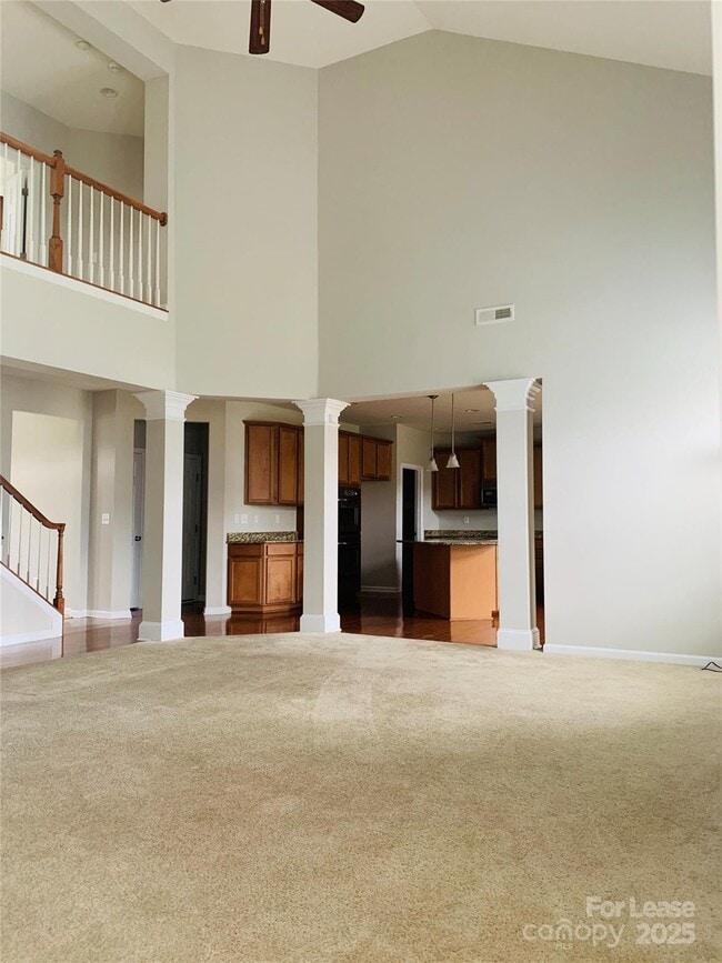 Building Photo - 1472 Chandler Ave NW