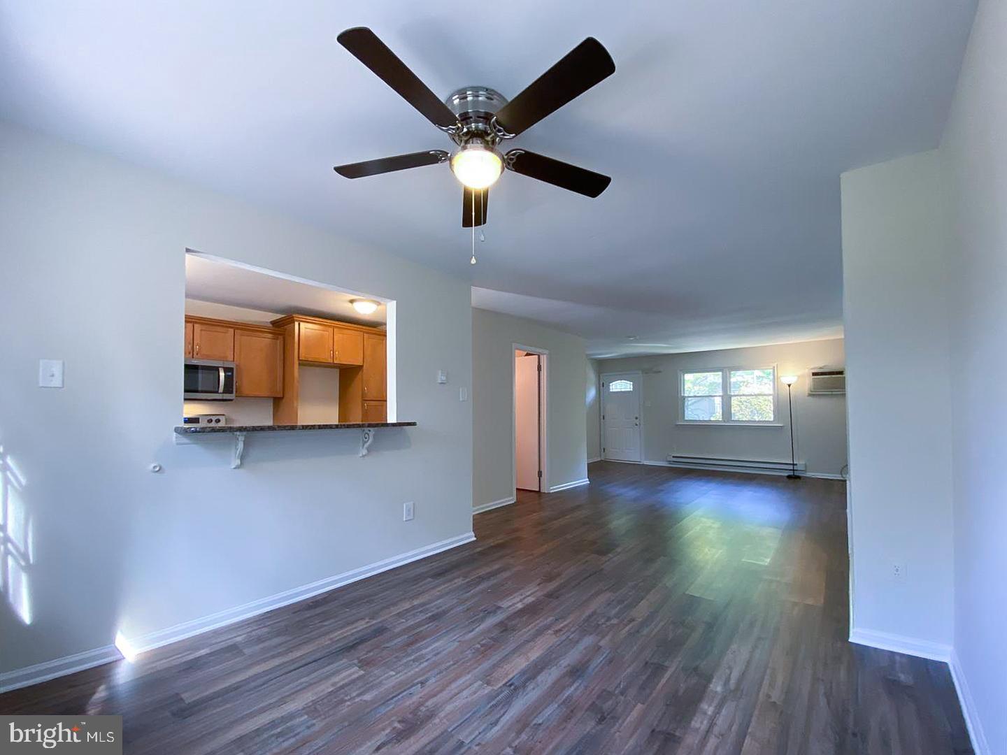 Building Photo - 366 Bala Ter E