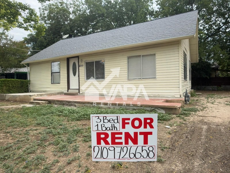Building Photo - 2311 Potosi St