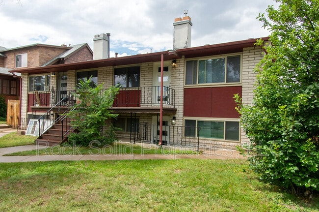 Building Photo - 312 E 27th St
