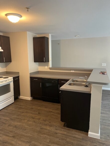 Building Photo - Crawford W. Kimble Senior Living