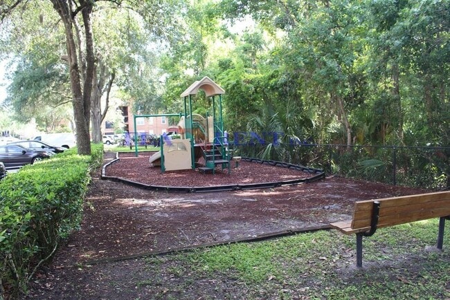 Building Photo - Application pending***Do Not Apply***Spacious 2/2 Condo in Sable Point within gated community