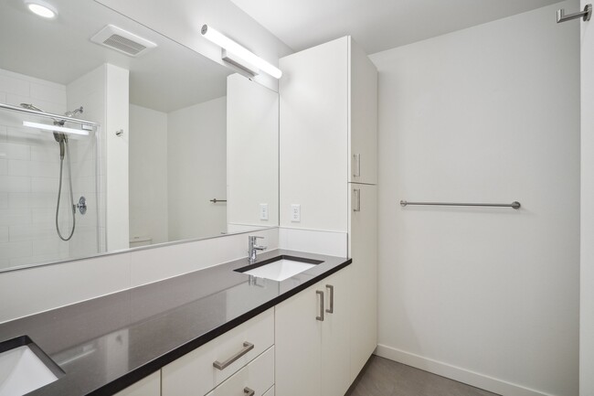 Building Photo - 32730 Hemlock Ave SE