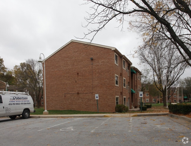 Building Photo - Magruder's Discovery Apartments