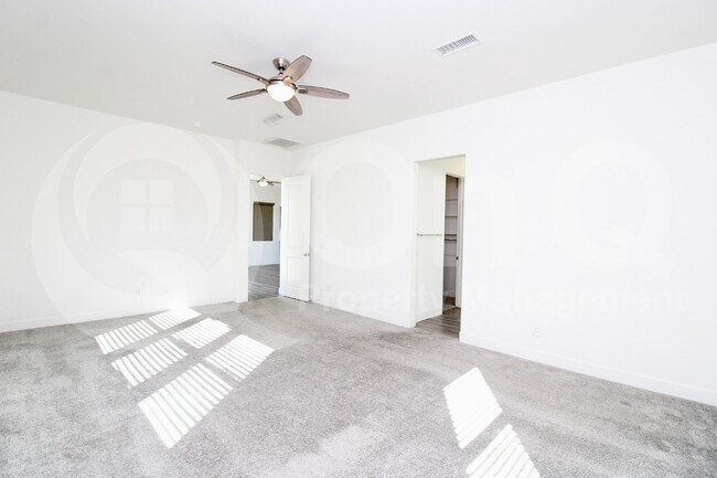 Building Photo - 22721 E Calle Luna