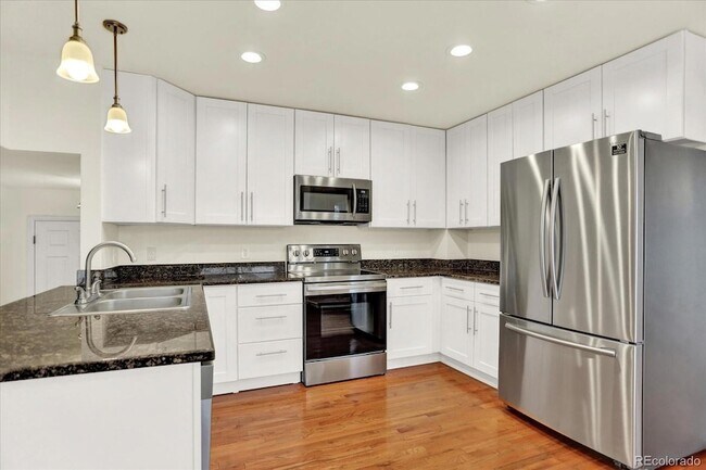 Building Photo - 2246 Mountain Sage Dr