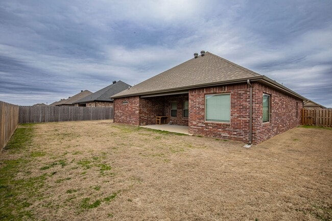 Building Photo - ***1025 Kimball Lane***