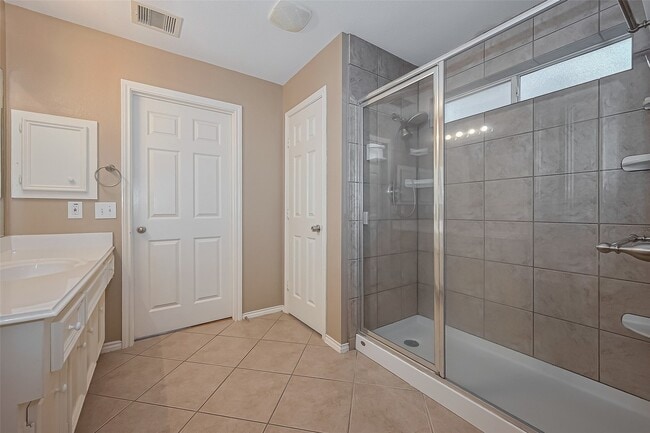 Building Photo - 16715 Red Falls Cir