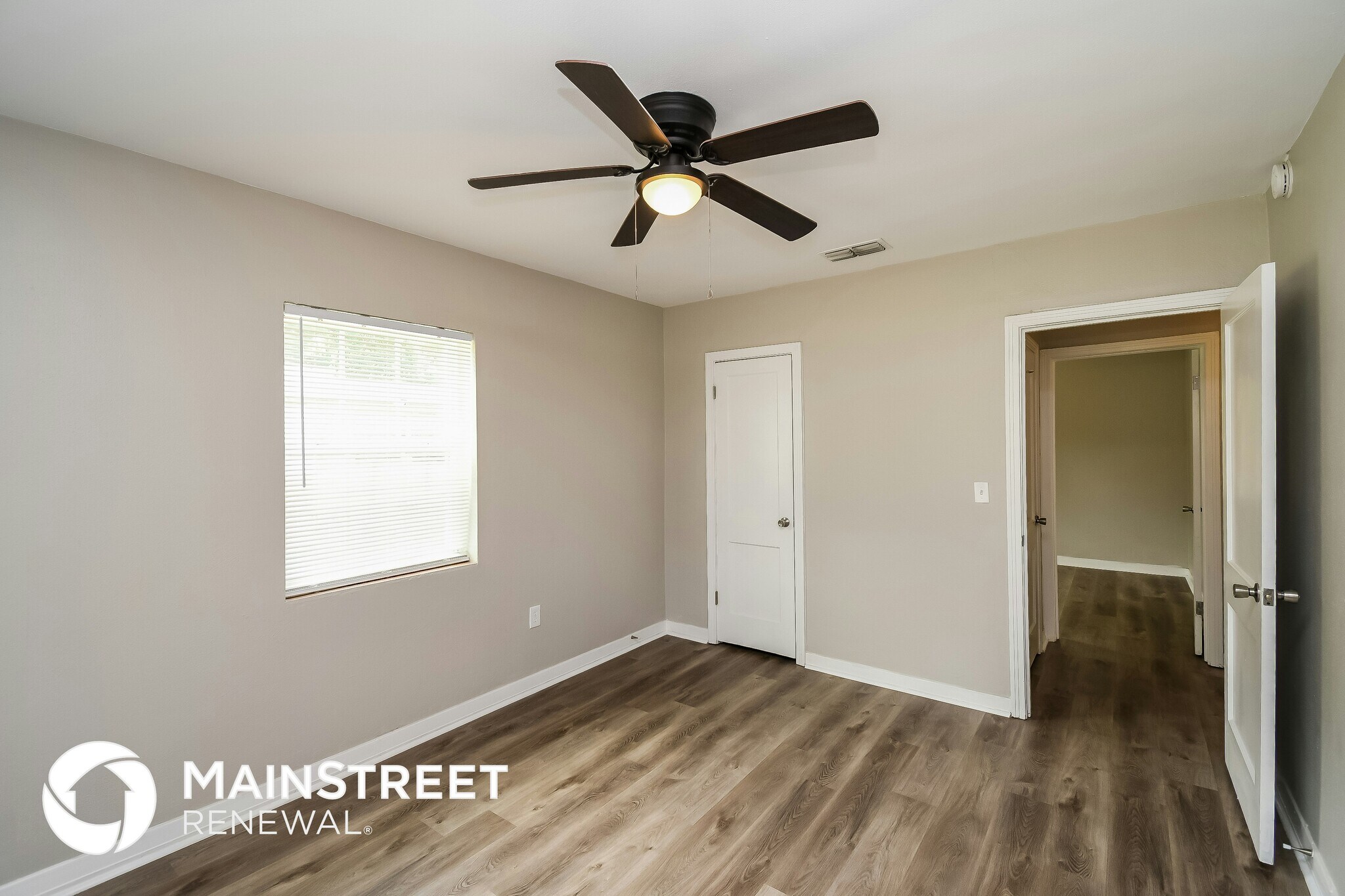 Building Photo - 4733 Irvington Ave