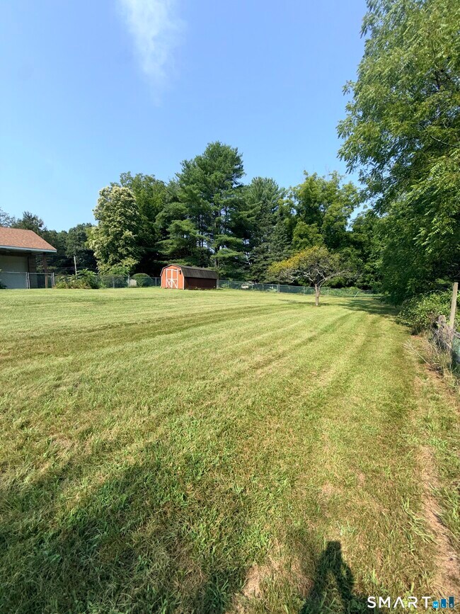 Building Photo - 307 N Rd