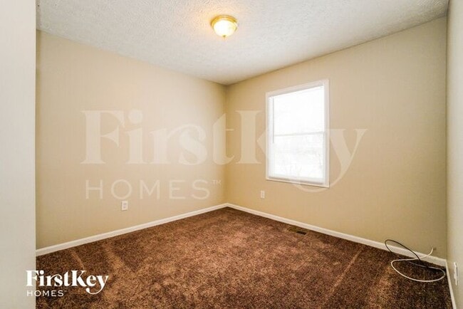 Building Photo - 2775 Cross Creek Ave