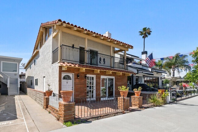 Primary Photo - 131 Opal Ave