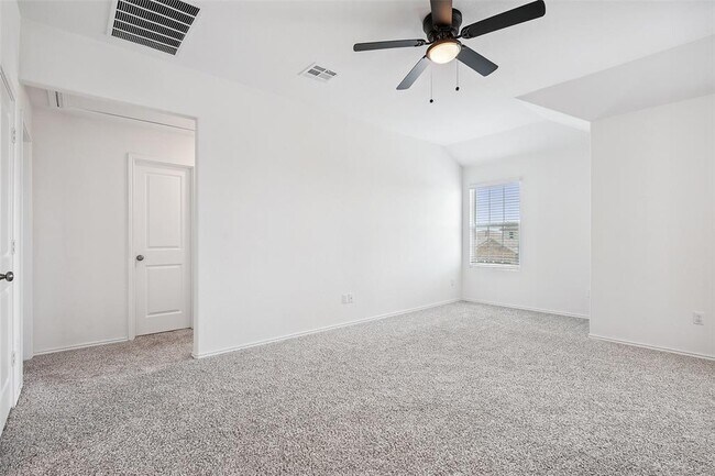 Building Photo - 105 Canley Lp