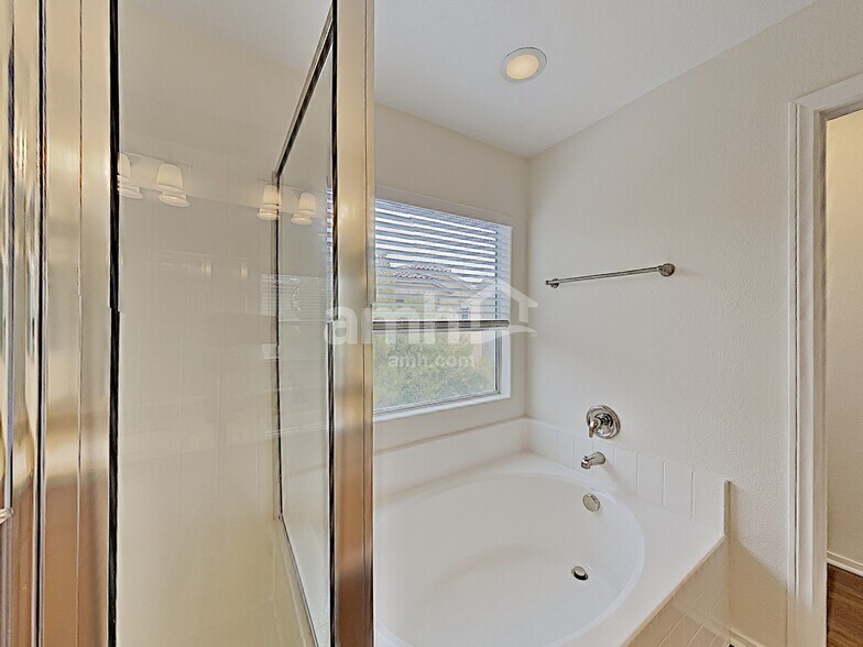 Building Photo - 8834 Salvestrin Point Ave