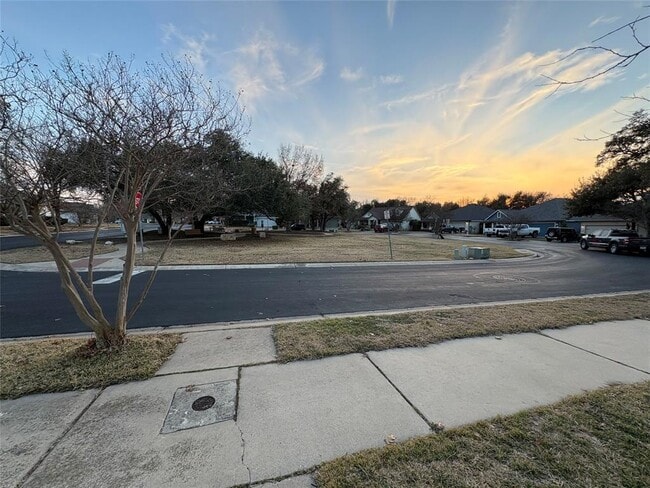 Building Photo - 432 Hanover Ct