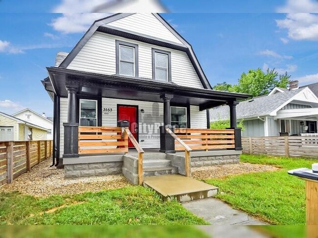 Building Photo - 3553 N Kenwood Ave