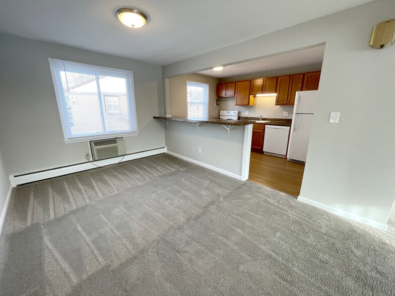 Dining Room - 14 Pierce Ave