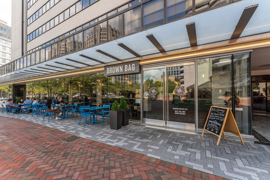 Watch the scenary from Brown Bag! - 4242 East West Hwy