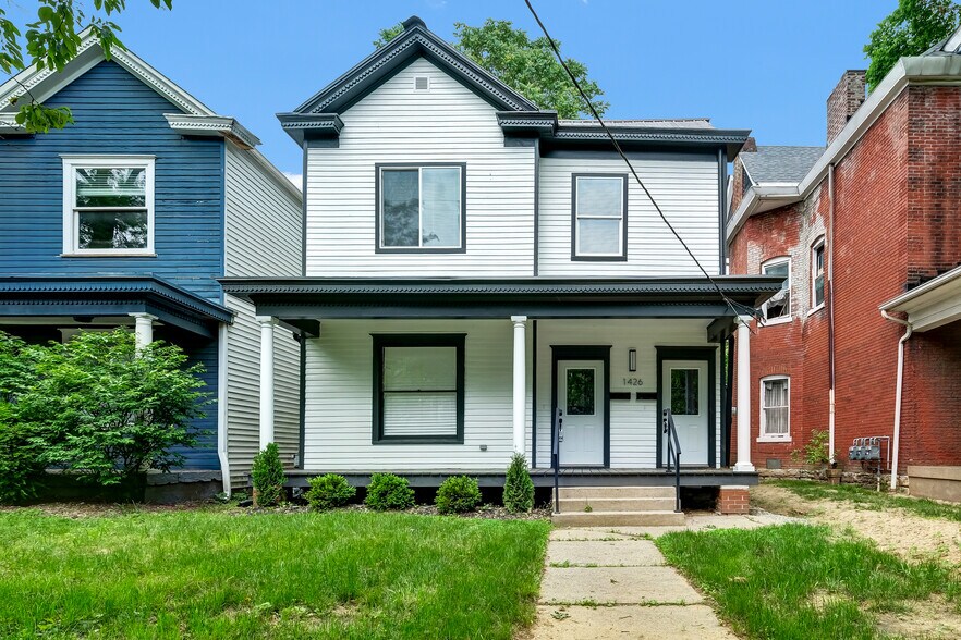 Building Photo - 1426 S Brook St