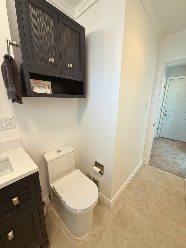 Building Photo - 2005 Monroe Ave