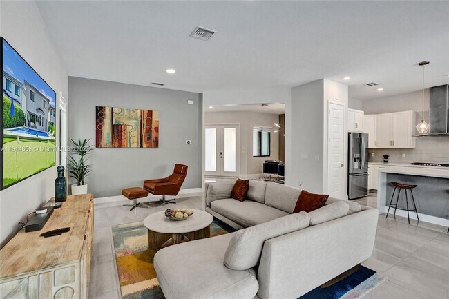 Building Photo - 10795 Oceano Wy