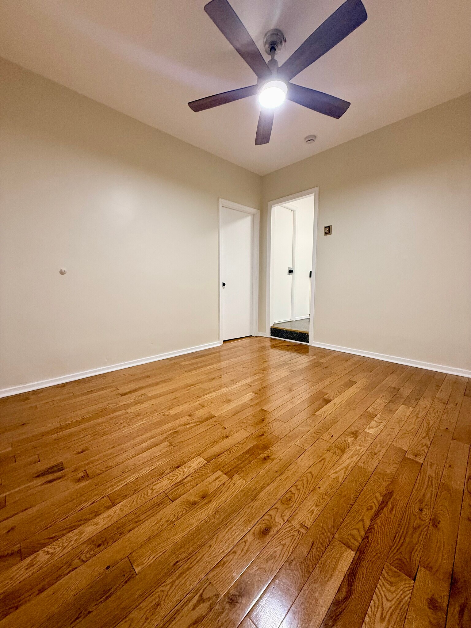 Building Photo - 5 Villa Dr