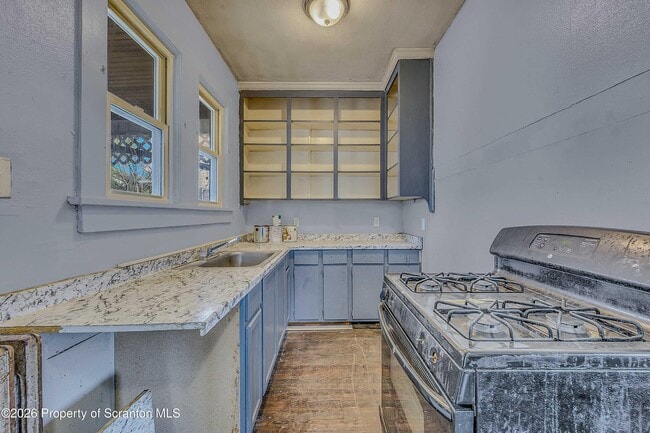 Building Photo - 1019 S Webster Ave