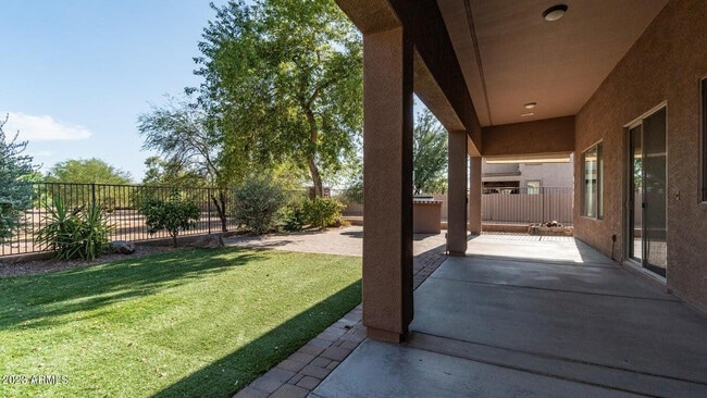 Building Photo - 3441 W Little Hopi Dr