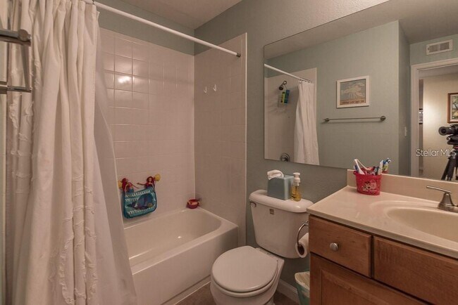 Building Photo - 12293 Sailwinds Dr