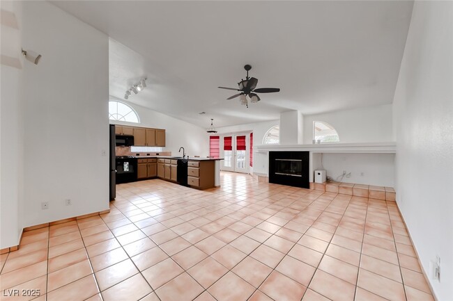 Building Photo - 6405 Break Point Ave